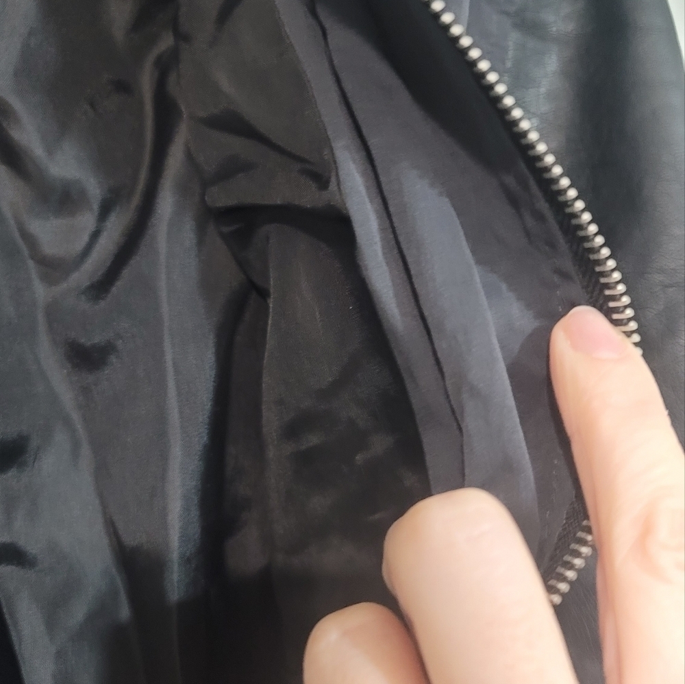 Urban Heritage black bomber jacket - Picture 7 of 14